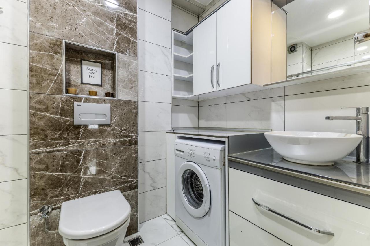 Ferienwohnung Spacious Flat Near Bagdat Avenue In Suadiye Istanbul Exterior foto