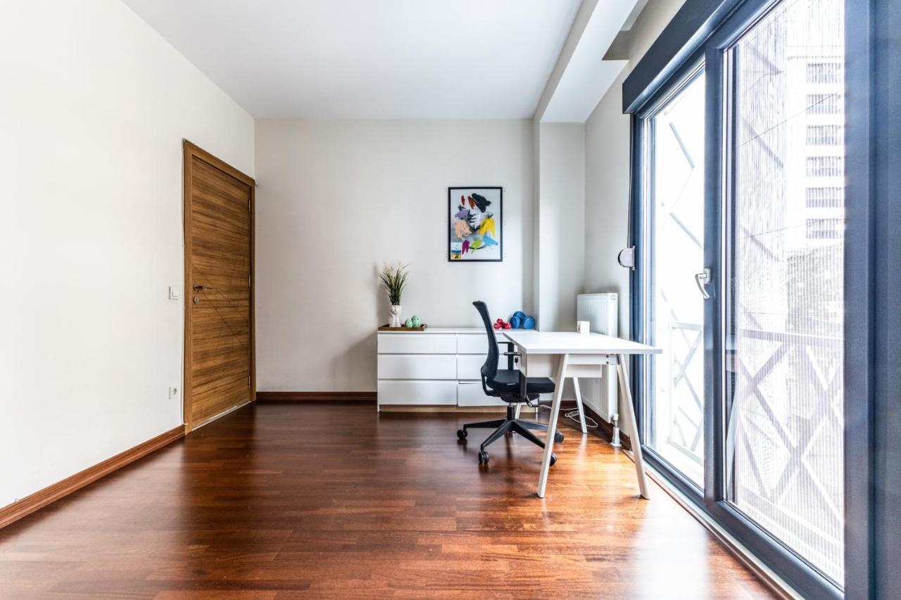 Ferienwohnung Spacious Flat Near Bagdat Avenue In Suadiye Istanbul Exterior foto